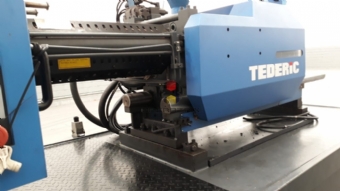 Foto: INJETORA DE PLASTICOS TEDERIC TRX 320 T. ANO 2010