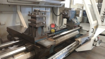 Foto: TORNO CNC ROMI - MULTIPLIC 60B - 1300 X 3000mm - ANO 2005