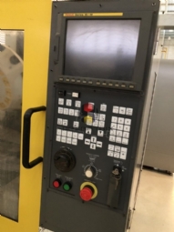 Foto: CENTRO DE USINAGEM VERTICAL - FANUC - ROBODRILL T14iCL - ANO 2001