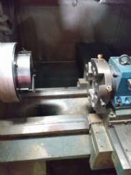 Foto: TORNO ROMI CNC CENTUR 30RV