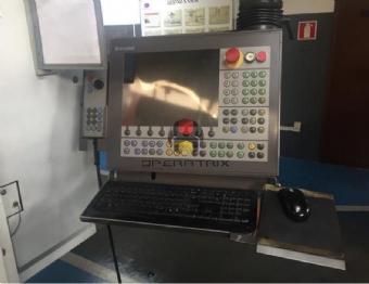 Foto: MAQUINA DE CORTE A LASER CO2 BYSTRONIC 3000 WATS ANO 2003