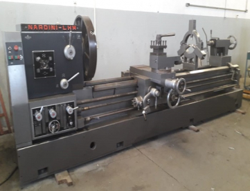 Foto: TORNO MECÂNICO NARDINI - MODELO LHM - ANO 1982 - 800X3000MM