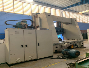 Foto: TORNO VERTICAL CNC STANKOIMPORT - 3000MM X 1500MM - 20 TONS - 2 COMANDOS CNC - 5 EIXOS