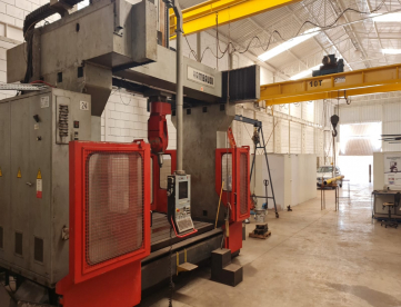 Foto: FRESADORA CNC - RAMBAUDI - 5 EIXOS - 2700 x 2200 x 1000mm