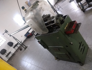 Foto: TORNO AUTOMÁTICO - MARCA TRAUB - MODELO A25