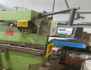 Foto: DOBRADEIRA NEWTON PDM CN 20/25 X 2050MM - DOBRA 1/8