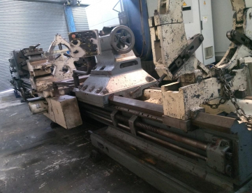 Foto: TORNO MECÂNICO - ROMI - MHS II - 1.300 x 6.000mm
