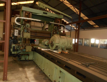 Foto: PLAINA DE MESA FRESADORA SOVIÉTICA - COM 4 CABEÇOTES FRESADORES - 6000MM X 1800MM X 1400MM