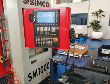 Foto: CENTRO DE USINAGEM VERTICAL CNC  EURON SMART MILL - 1050MM X 500MM X 500MM - ANO 2020