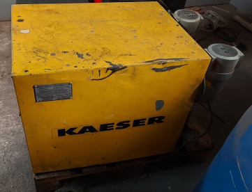 Foto: SECADOR DE AR COMPRIMIDO - MARCA KAESER - TIPO KDR 076