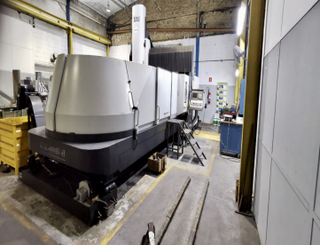 Foto: CENTRO DE USINAGEM PORTAL CNC - KAO MING - KMC 4000SV-H - ANO 2013