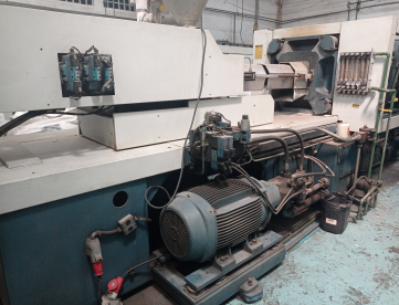 Foto: INJETORA DE PLASTICOS ROMI PRIMAX 300 AN0 2003