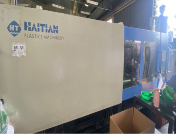 Foto: INJETORA DE PLASTICOS HAITIAN MARTE 320 TONELADAS -COM SERVO MOTOR -ANO 2011