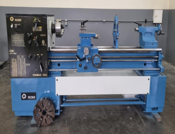 Foto: TORNO MECÂNICO ROMI 30A - 520MM X 1500MM