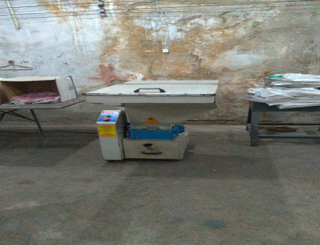 Foto: MOINHO (PÉ DE MÁQUINA) MF 230R MECANOFAR ANO 2013 C/ NR12 EM EXCELENTE ESTADO DE CONSERVAÇÃO