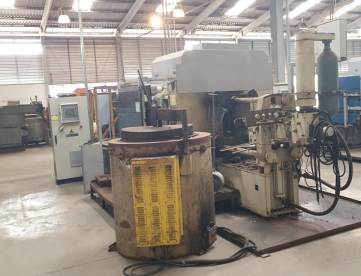 Foto: INJETORA DE ALUMINIO ALLPRESSE 350 SERIE UNO 008  -ANO 2013