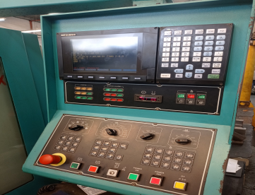 Foto: FRESADORA CNC SINITRON - B5NX - 1000 x 550 x 500mm - ANO 2007