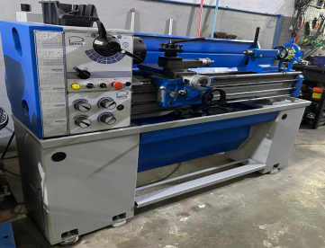 Foto: TORNO MECANICO MARCA CLEVER MODELO C0632A 360X1.000MM