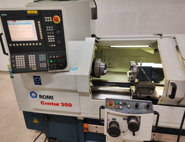 Foto: TORNO CNC - ROMI - CENTUR 30D - COM KIT MULTIPLIC - ANO 2010 - 430 x 1000 MM