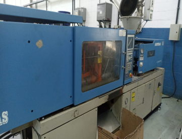 Foto: INJETORA DE PLÁSTICOS HAITIAN HTF 80XC ANO 2001 C/ INVERSOR