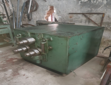 Foto: CALANDRA DE PERFIL UP50 MOTOR 2HP WED 1;50