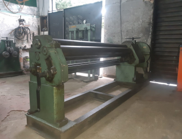 Foto: CALANDRA INICIAL - COMPRIMENTO 2050 - DIÂMETRO DOS ROLOS 120 MM