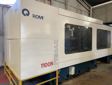 Foto: INJETORA DE PLÁSTICO ROMI PRIMAX 1100R ANO 2001