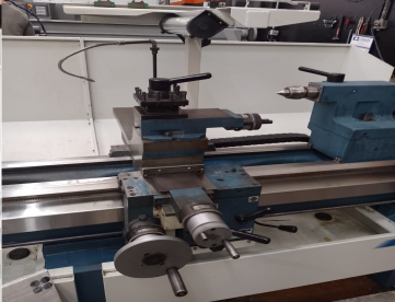 Foto: TORNO MECÂNICO ROMI T500 - 660MM X 2250MM - ANO 2023