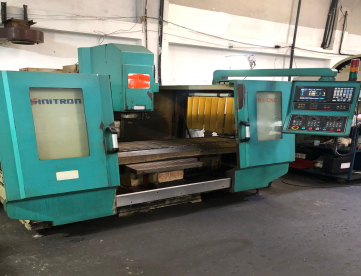 Foto: FRESADORA CNC - SINITRON - B5NX - ANO 2004 - 1000 x 550 x 500 MM - TODA REVISADA
