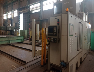Foto: CENTRO DE TRABALHO CNC PARA EXPANSÃO, FACEAMENTO E RANHURA DE TUBOS PARA CONSTRUÇÃO DE FEIXE TUBULAR DE TROCADOR DE CALOR - MARCA MAUS - ANO 2011