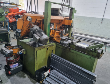 Foto: SERRA DE FITA HORIZONTAL AUTOMÁTICA FRANHO - MODELO SFCI 320A - ANO 2008
