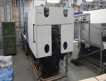 Foto: INJETORA DE PLÁSTICOS HAITIAN SA4700 ANO 2008 + ROBÔ STARSEIKI ES-1200II ANO 2020