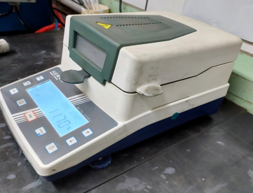 Foto: LOTE RF 0049 - SECADOR DE AMOSTRAS PARA ANALISE DE UMIDADE - KERN