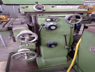 Foto: FRESADORA UNIVERSAL FRIEDRICH DECKEL FP2 - 500 X 300 X400