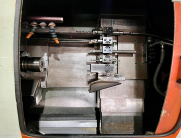 Foto: TORNO AUTOMÁTICO CNC - TIPO "GANG" - ERGOMAT - TNG 42 - ANO 2011 - COM ALIMENTADOR DE BARRAS