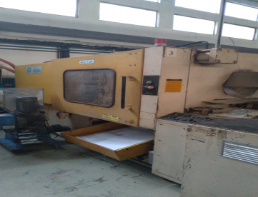 INJETORA DE PLÁSTICOS ROMI 450TGR ANO 1990