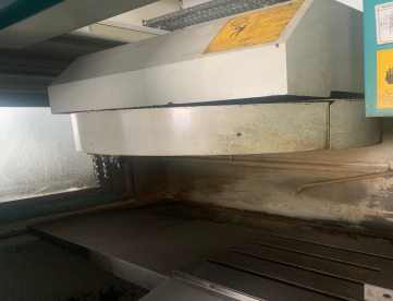 Foto: CENTRO DE USINAGEM VERTICAL SINITRON - VMC1000 - AN0 2010