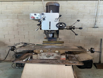 Foto: FURADEIRA FRESADORA CLARK - MODELO FFR45 -