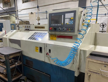 Foto: CENTRO DE TORNEAMENTO CNC ROMI COSMOS 20U - 280MM X 710MM