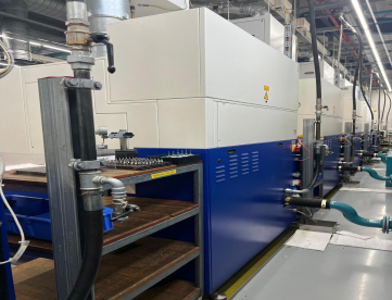 Foto: AFIADORA CNC 5 EIXOS MARCA ROLLOMATIC -MODELO GRINDSMART 620XS -