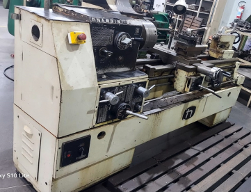 Foto: TORNO MECÂNICO NARDINI III - 400X1000MM