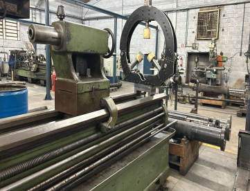 Foto: TORNO MECÂNICO - ROMI - MKDII -  1000 x 5000 MM