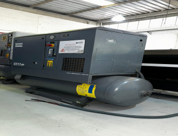 Foto: COMPRESSOR DE PARAFUSO ATLAS COPCO -15 CV - GX11 FF -TODO REVISADO - ANO 2013