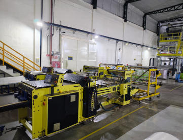 Foto: MAQUINA AUTOMATICA PARA FABRICAÇÃO DE SACOS PLASTICOS -CORTA E SOLDA -MARCA VALMART-MODELO VM 1100 mm- ANO2015