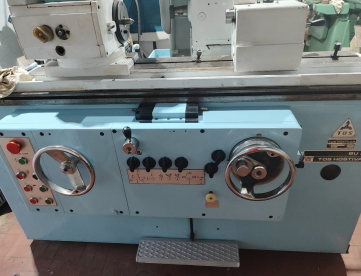 Foto: RETIFICA CILINDRICA TOS HOSTIVAR BUA-28 - 150MM X 630MM