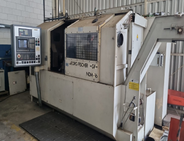Foto: CENTRO DE TORNEAMENTO CNC GEORG FISCHER -NDM-16 -250 X 800 MM-IDEAL PRA EIXOS - ANO 1991