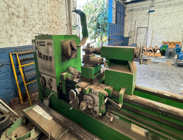 Foto: TORNO MECÂNICO TORWELL CZ62199C - 1000MM X 5000MM - 100MM NO ARVORE