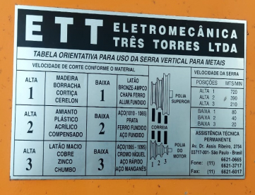 Foto: SERRA DE FITA VERTICAL COM SOLDADEIRA - MARCA ETT - MODELO SS-450