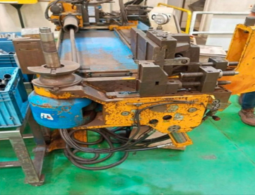 Foto: CURVADORA DE TUBOS CNC MARCA CSM/DSM MODELO 50TDRJ - 50MM