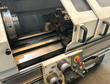 Foto: TORNO CNC ROMI MULTIPLIC30D -1000 X 430 -ANO 2003